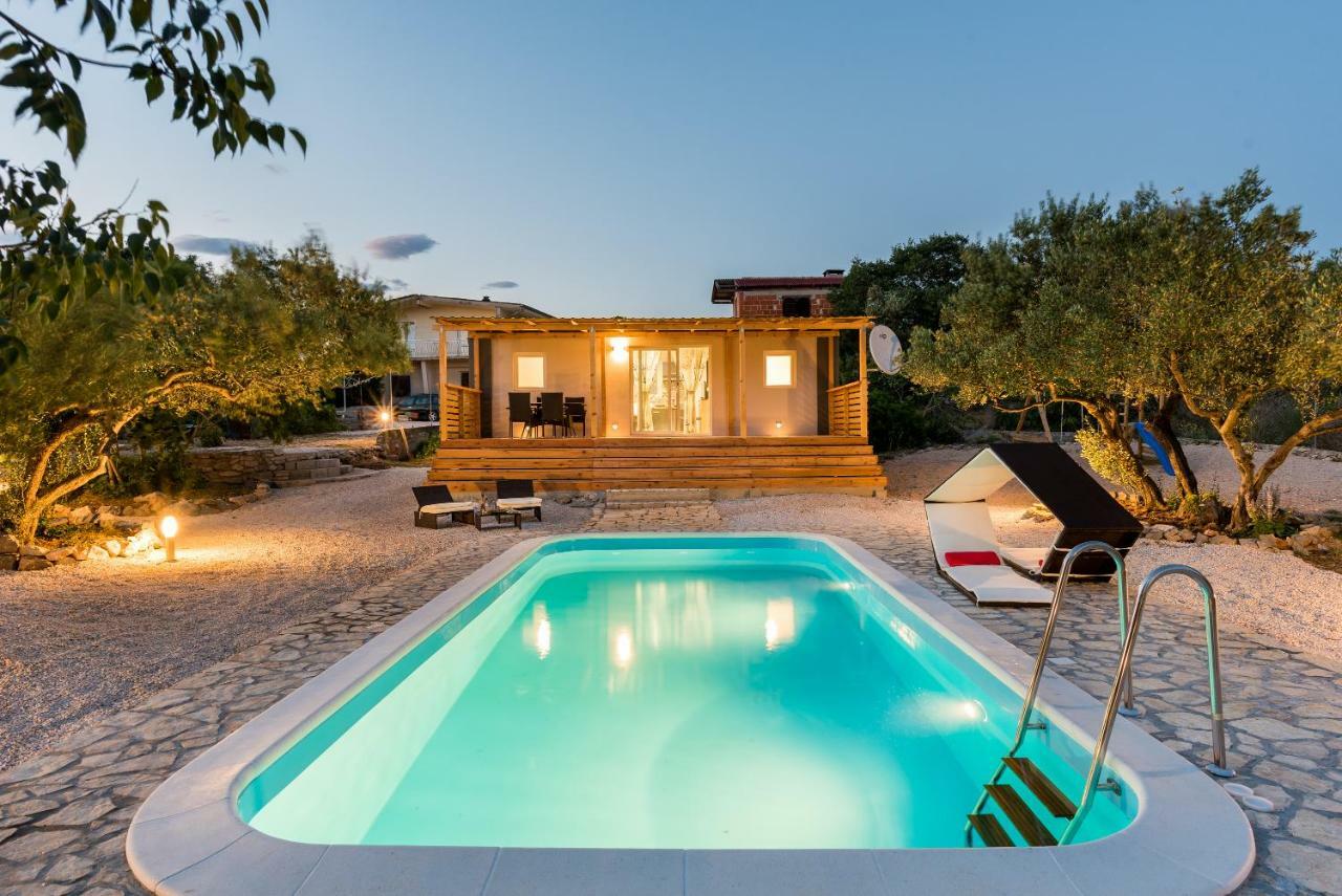 Authentic Camping Dalmatia ピロヴァッツ エクステリア 写真